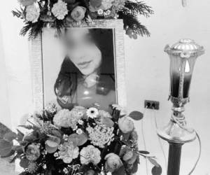 La sentencia contra dos menores responsables del feminicidio de la adolescente Leyla Monserrat, de 15 años, en Sonora, ha generado indignación en su familia.