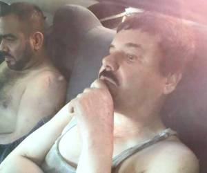 Chapo Guzmán en una imagen de su captura ya dentro de los vehículos militares.