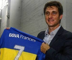 Barros Schelotto, que fue un veloz puntero derecho, ya tenía un lugar de privilegio con su protagonismo como jugador en cuatro conquistas de Libertadores. Foto:Instagram