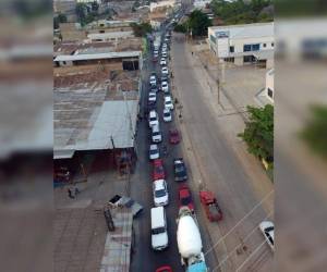 El paso del barrio La Granja es uno de los sectores identificados como de mayor caos vial durante las horas pico en la ciudad capital.