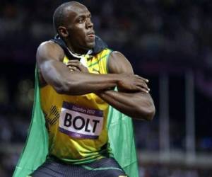 El hombre más rápido del mundo, Usain Bolt, entrenará con el Borussia Dortmund. (AFP)