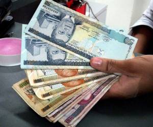 El tamaño de la empresa es un factor para determinar el salario que el trabajador debe devengar y esa es una de las razones por las que los ajustes anuales no deben ser altos para que el efecto no obligue al cierre de negocios.