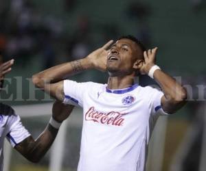 Carlo Costly marcó el primer gol del partido con el que Olimpia venció a los progreseños. Foto: Juan Salgado / Grupo OPSA.