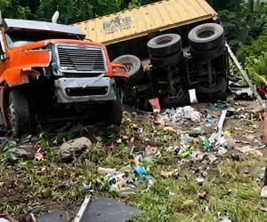 Accidente en El Balín dejó preliminarmente un muerto y varios heridos, además de congestión en la CA-5.