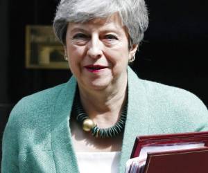 Theresa May apoyó al embajador británico en Estados Unidos. Foto AP