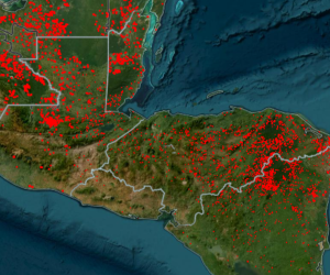 El mapa muestra los puntos de calor activos tano en Honduras como en Guatemala.