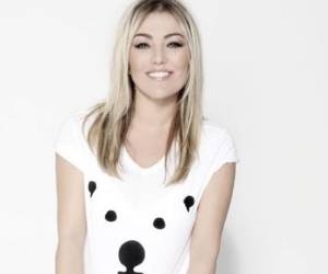 Esta talentosa mujer siempre ha enamorado a muchos con su belleza y voz. Foto: Instagram