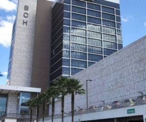 Gracias a los subsidios a combustibles y energía eléctrica, la tasa de inflación mensual se redujo en 0.26 puntos porcentuales, bajando de 0.90% a 0.64%.