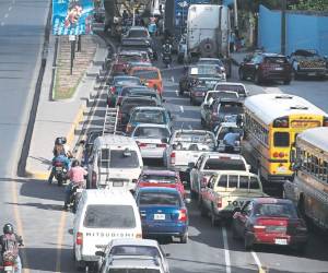 Son 408,572 vehículos a nivel nacional los que aparecen con pagos pendientes en el sistema de registro vehicular.