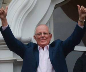 'Aún no hemos ganado. Hay que esperar a los resultados oficiales. Tenemos que ser vigilantes en defender el voto en la mesa', dijo el domingo por la noche Kuczynski.
