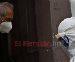 El tratamiento Catracho fue creado por los intensivistas Óscar Díaz del Seguro Social y Fernando Valerio del Leonardo Martínez. Estos fármacos son brindados a los pacientes ya hospitalizados.