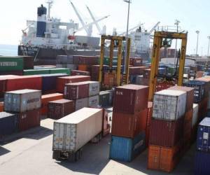 A $8,233.7 millones ascendió el déficit comercial de Honduras al cierre de 2025, pero denotó una reducción interanual de apenas $375.1 millones.