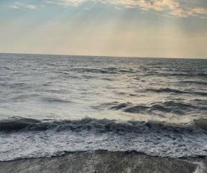 La alerta de tsunami para el Pacífico quedó finalmente descartada.