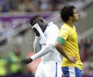 Una estampa para el recuerdo del partido entre Honduras vs Brasil en Londres 2012.