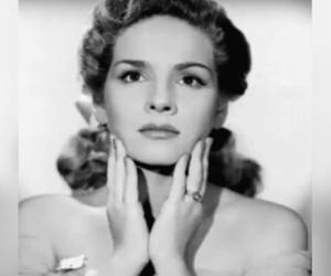 Rosita, además de actriz, fue compositora y cantante de música ranchera, tangos y boleros.