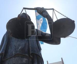 Muñoz advirtió que si se presenta la ocasión, volvería a capturar a Paguada, de quien no descartó que se pueda fugar después de la denuncia que hizo hoy.