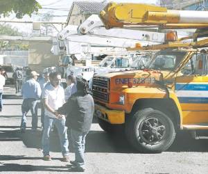 El personal de la ENEE recibió con asombro la noticia de su separación.