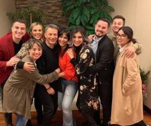 Cash Luna se reunió con sus hijos después de la polémica que lo rodea. Foto: Instagram