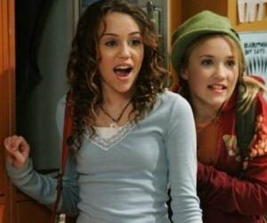 Lily comenzó a grabar Hannah Montana cuando tenia 14 años y hoy la rubia tiene 23 años y está en el mejor momento de su carrera. (foto: internet)