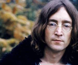 Lennon fue asesinado el 8 de diciembre de 1980 en Manhattan, Nueva York, Estados Unidos.