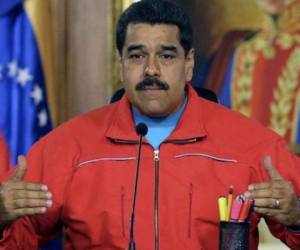 El presidente de Venezuela, Nicolás Maduro, advirtió que las elecciones presidenciales serán el 22 de abril, aunque eso signifique que la oposición no participe. Foto: Agencia AFP