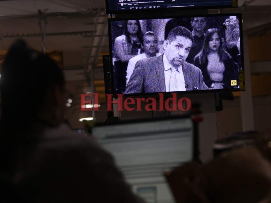 Los cuatro canales de la corporación Televicentro iniciaron su transmisión en blanco y negro a eso de las 5:20 de la tarde. Foto: Alex Pérez/EL HERALDO.