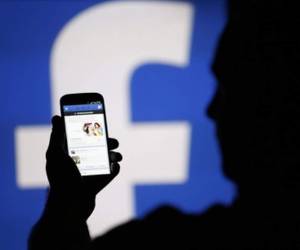 Otra cosas revisa tu ortografía y la redacción (la forma en que están ordenadas las ideas) en tu currículo vitae.