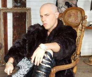 El cantante Kendo Kaponi es conocido por su intensa lírica en el género urbano. Foto: Facebook