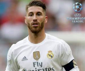 El central del Real Madrid, Sergio Ramos, recibió el premio al mejor defensor de la Champions League, el cual fue otorgado por la UEFA. Foto: EL HERALDO