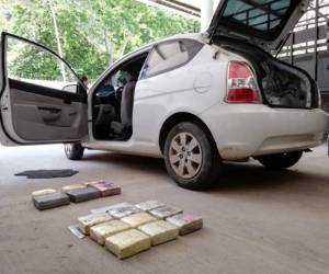 Este vehículo fue detenido a la altura de la Gran Central Metropolitana de San Pedro Sula.