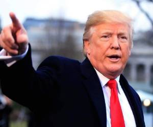 El presidente Donald Trump atacó este lunes en Twitter a los aliados tradicionales de Estados Unidos.
