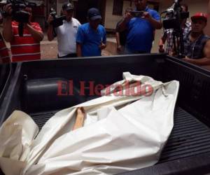El cuerpo de Efraín Antonio fue trasladado a la morgue del Ministerio Público en la capital de Honduras. Foto: Stalin Irías/EL HERALDO