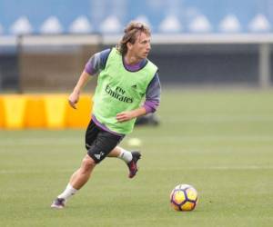 La vuelta de Modric a los entrenamientos ha causado cierta expectación en España, donde crecen las especulaciones sobre una eventual salida del centrocampista.Foto: @lukamodric10