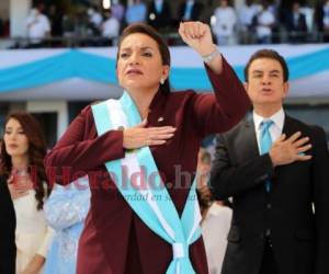 La presidenta hondureña Iris Xiomara Castro de Zelaya después de haber tomado promesa de ley. FOTO: David Romero/EL HERALDO