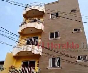 En este edificio de apartamentos residía Héctor Andrés Pineda.