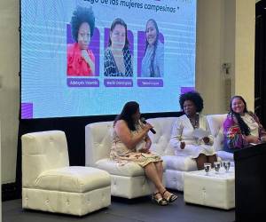 Las mujeres campesinas representan el 43% de la fuerza laboral agrícola y lideran procesos de transformación productiva, organización y adaptación al cambio climático, claves para el desarrollo sostenible del país.