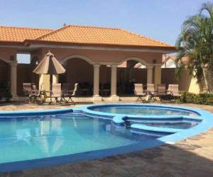 Entre los bienes asegurados se encuentra esta hermosa vivienda (Foto: Cortesía Ministerio Público)