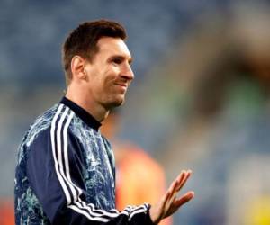 Lionel Messi, de la selección de Argentina sonríe antes de un partido de la Copa América ante Bolivia. Foto: AP