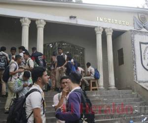 El Instituto Técnico Honduras es uno de los colegios que deberá recibir clases durante esta semana. Foto: EL HERALDO.