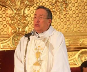 El cardenal Óscar Andrés Rodríguez Maradiaga durante una celebración religiosa.