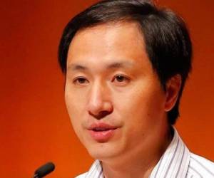 He Jiankui anunció el nacimiento de los primeros bebés modificados genéticamente. Foto AP