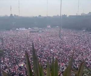 Miles de apostaron en el Zócalo de México para protestar contra acciones de AMLO.