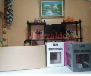 Esta es la nueva modalidad implementada por el Tribunal Supremo Electoral (TSE) para que ningún hondureño se quede sin ejercer el voto. (Foto:Johny Magallanes / El Heraldo).