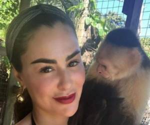La cantante y actriz mexicana visitó Roatán durante sus vacaciones de fin de año. Fotos cortesía Instagram ninelconde