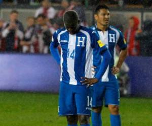Los jugadores se mostraron tristes ante la humillante derrota que sufrió la Selección de Honduras ante Estados Unidos. Foto Neptalí Romero/Grupo OPSA