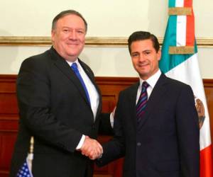 El Secretario de Estado Mike Pompeo y el presidente de México, Enrique Peña Nieto, en la presidencia de Los Pinos donde sostuvieron una reunión.