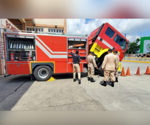 Agentes de la Atic revisaron cada una de las unidades que llegaron al país en junio del año pasado, tras una orden explícita del Poder Ejecutivo para comprar los vehículos a una empresa de Israel.