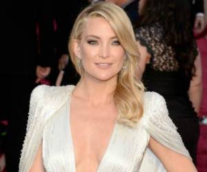 Con su nueva imagen, Kate Hudson se une a lista de actrices que se han rapado la cabeza. Foto AFP