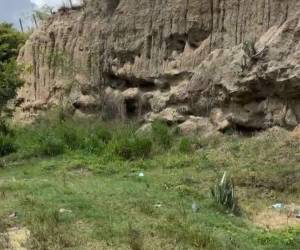 El cadáver calcinado fue encontrado en este paraje solitario, próximo al sector de Miraflores, en Guaimaca.