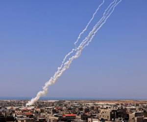 Unos 1,500 cohetes han sido lanzados a Israel desde la Franja de Gaza este semana. Foto: AFP